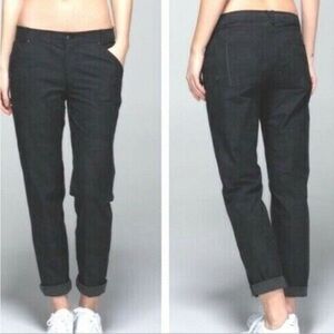 Lululemon Day Trip Boyfriend Pant Subtle Camo Print Size 6.